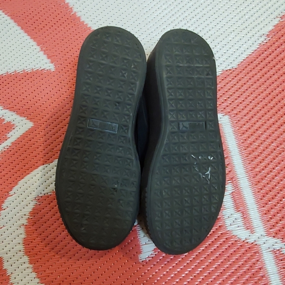 Puma's - Picture 3 of 5